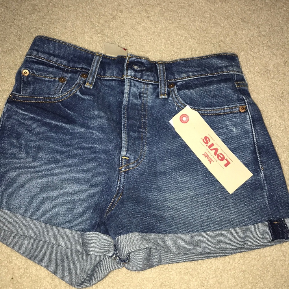 LEVI SHORTS